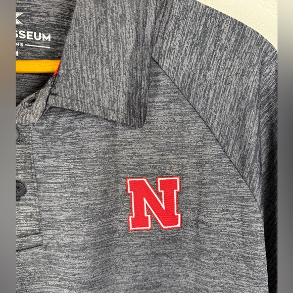 Colosseum Nebraska Cornhusker Polo Men's Size M Grey Lightweight Quick Dry - Picture 2 of 9